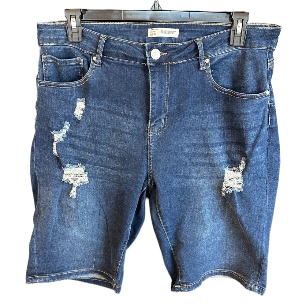 NWOT - Distresses Jean / Denim Bermuda Shorts.